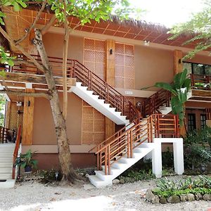 Aj'S Place Beach Resort